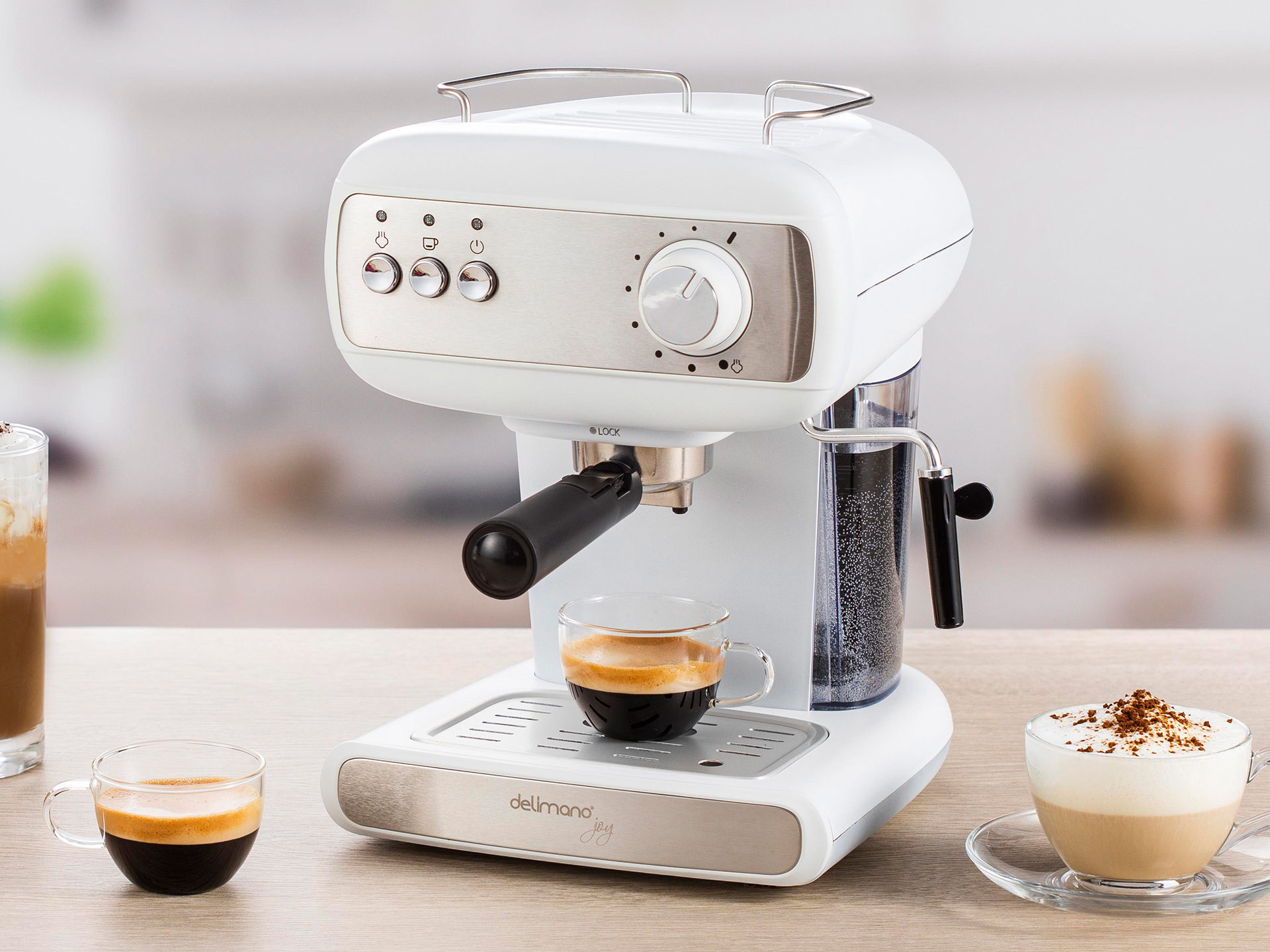 Espresso Joy — shkumëzim qumështi me grykë avulli
